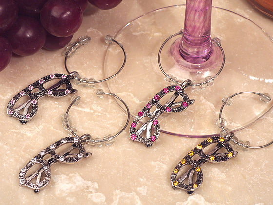 Set of 4 Divas sunglasses Wine Glass charms Wedding Bridal Shower Party Favors